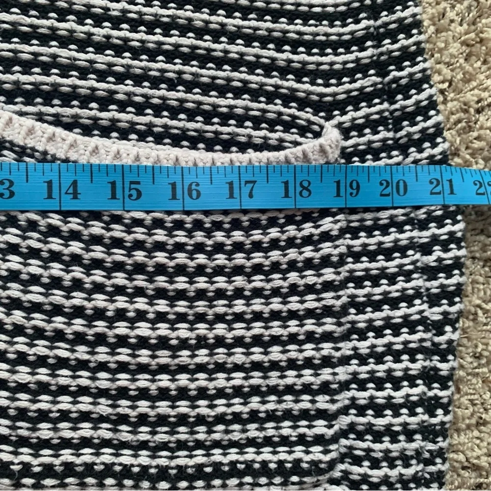 KNOX ROSE Open Cardigan long fringed sleeves black cream stripes Sz M Boho Style - Picture 6 of 11